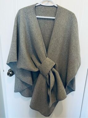 Women's Grey Wrap Poncho Coat